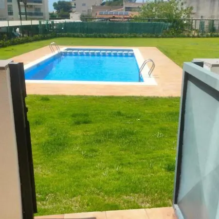 Planta Baja Con Piscina Y Parking En Miami Playa, Cerca Del Mar - Es-9-155 Apartment Miami Playa