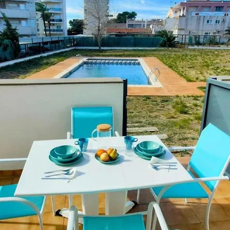 Planta Baja Con Piscina Y Parking En Miami Playa, Cerca Del Mar - Es-9-155
