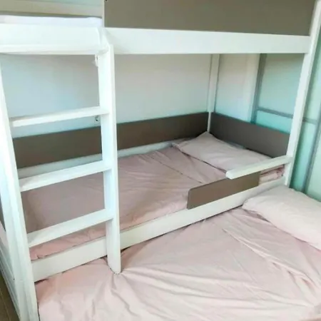Planta Baja Con Piscina Y Parking En Miami Playa, Cerca Del Mar - Es-9-155 Apartment *