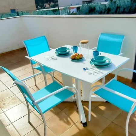 Apartment Planta Baja Con Piscina Y Parking En Miami Playa, Cerca Del Mar - Es-9-155 *